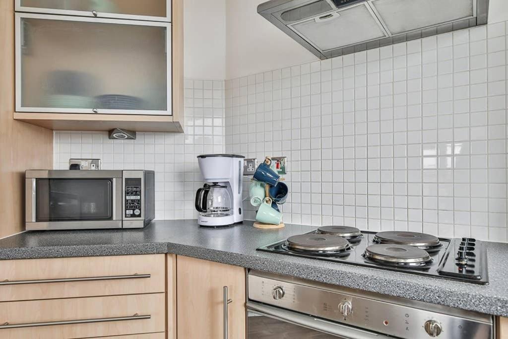 The Exclusive Gem Of Leeds - Sleeps 8公寓 外观 照片