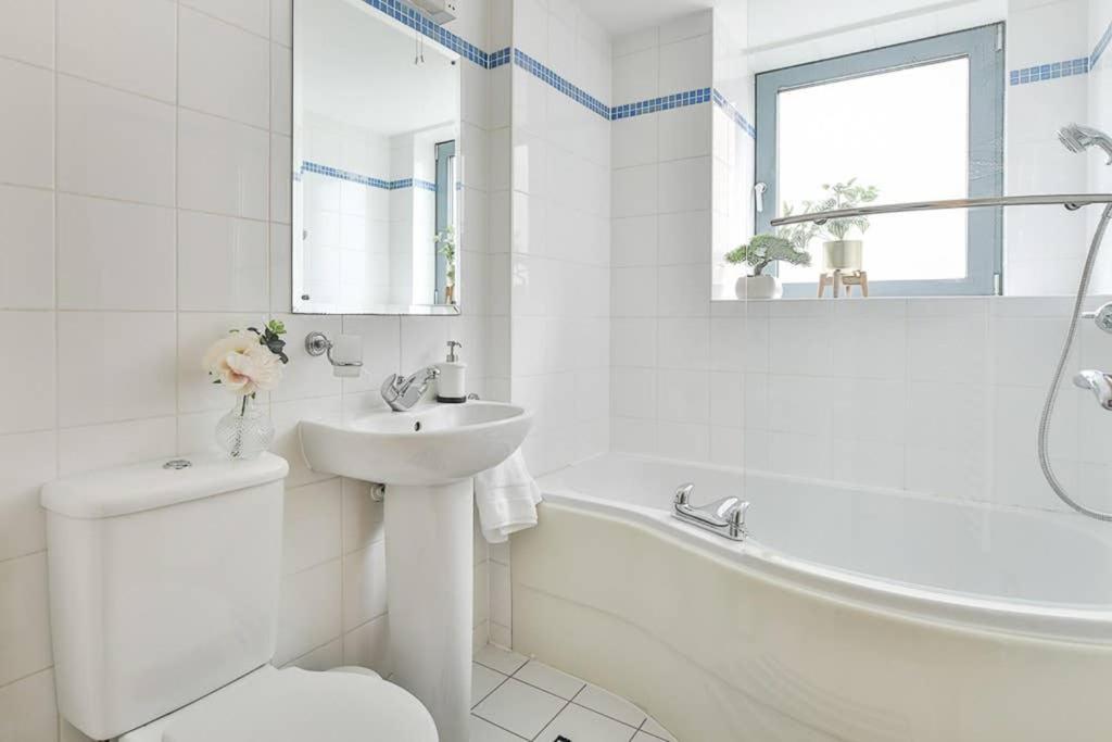 The Exclusive Gem Of Leeds - Sleeps 8公寓 外观 照片