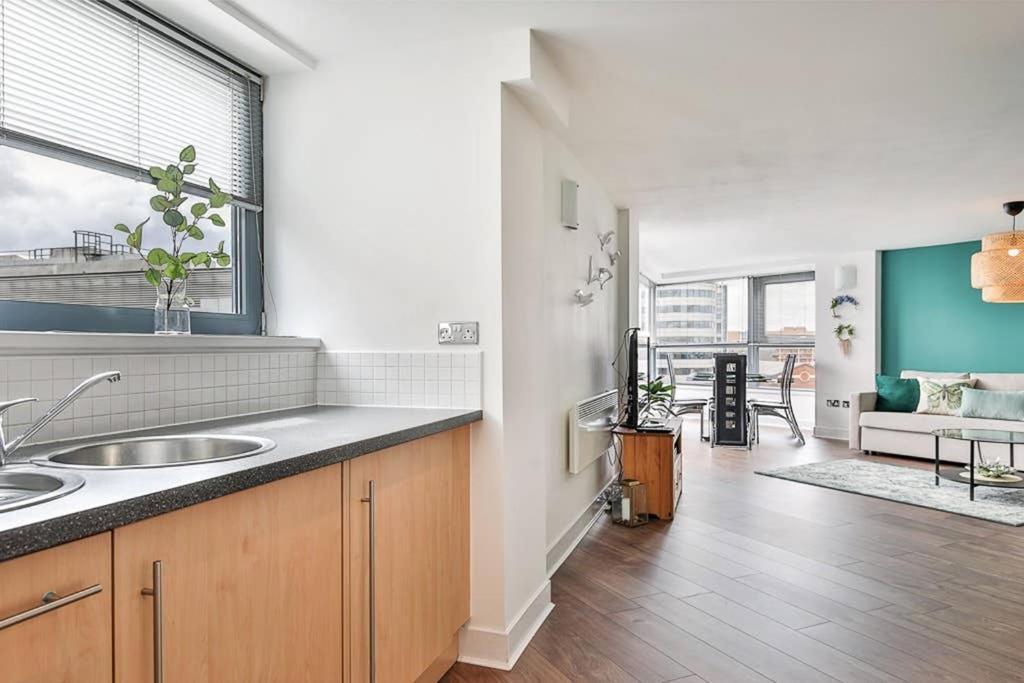 The Exclusive Gem Of Leeds - Sleeps 8公寓 外观 照片