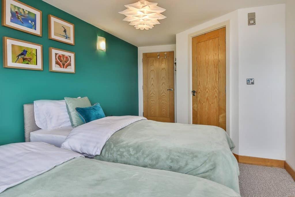 The Exclusive Gem Of Leeds - Sleeps 8公寓 外观 照片