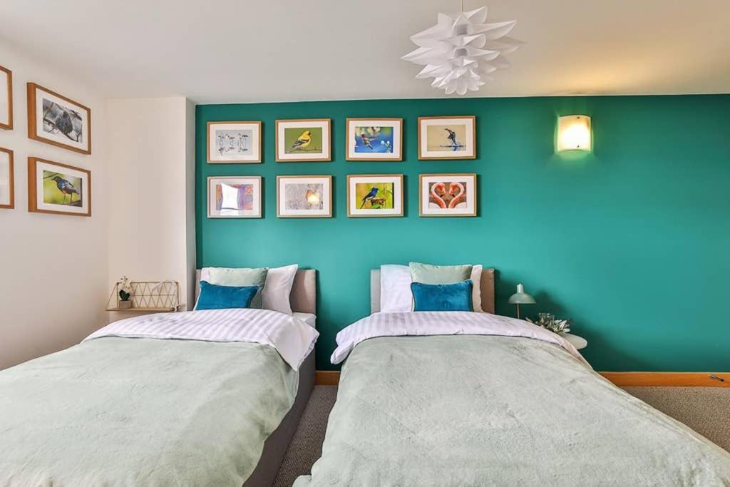 The Exclusive Gem Of Leeds - Sleeps 8公寓 外观 照片